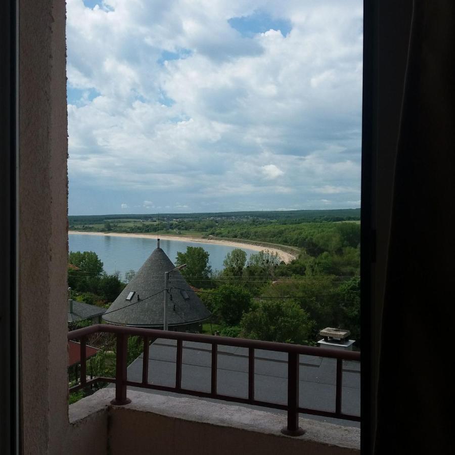 Hotel Къща За Гости Семейство Маврови à Rezovo Extérieur photo