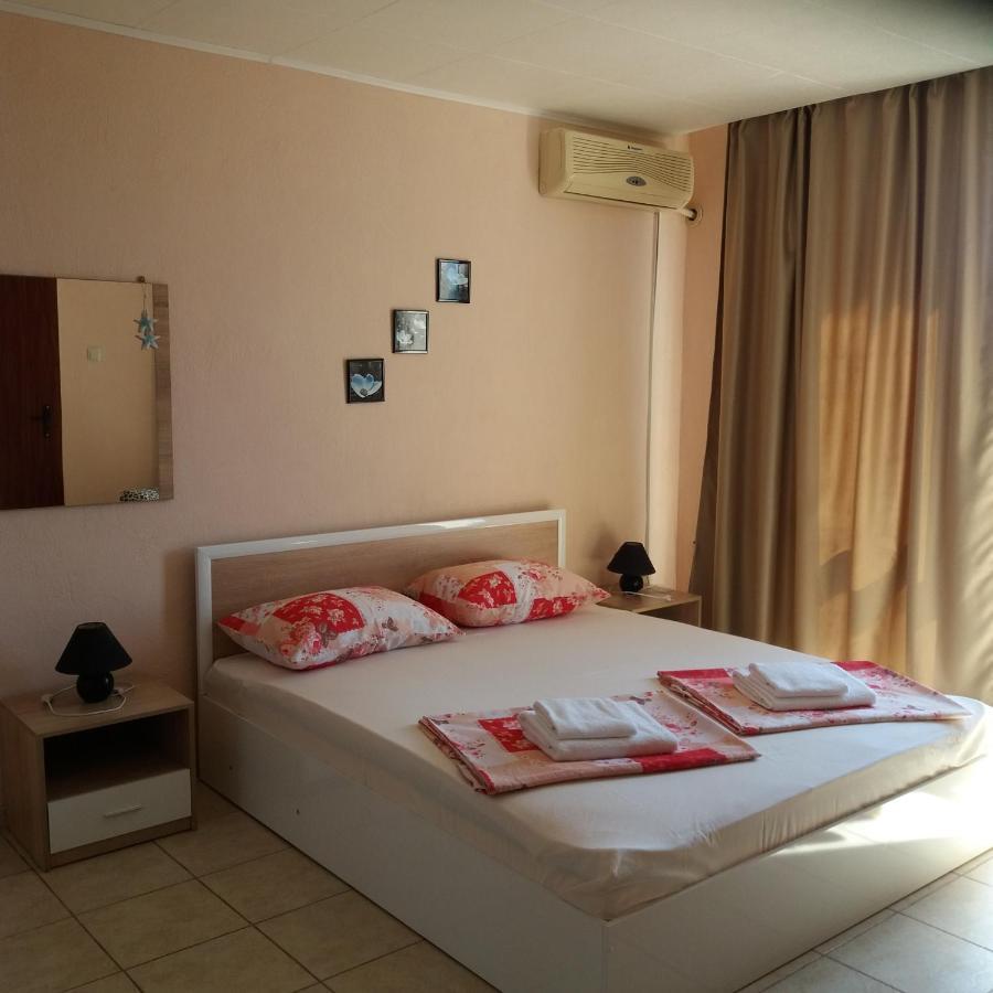 Hotel Къща За Гости Семейство Маврови à Rezovo Extérieur photo