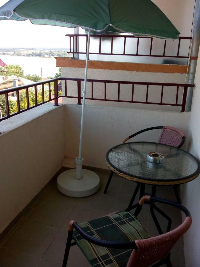 Hotel Къща За Гости Семейство Маврови à Rezovo Extérieur photo